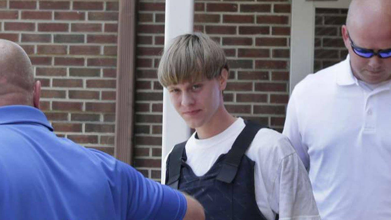 Judge closes competency hearing for Dylann Roof