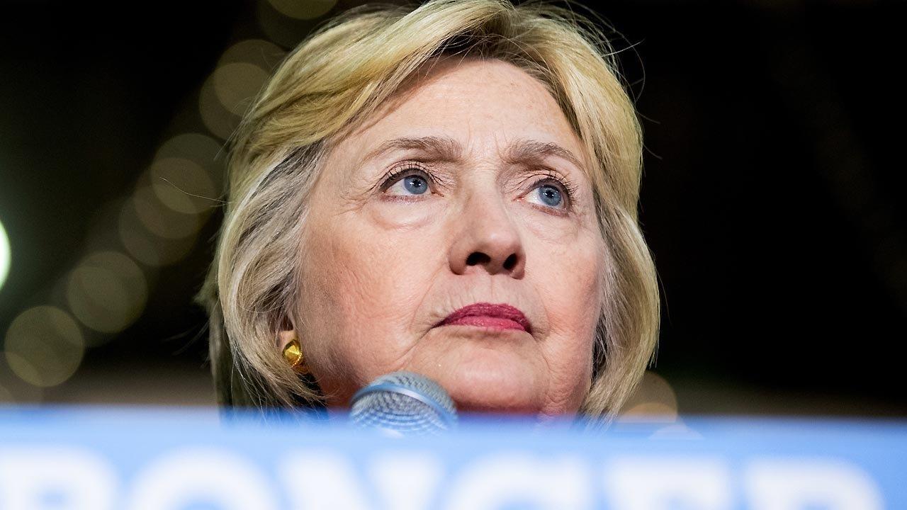 Conservatives seek special prosecutor for Clinton