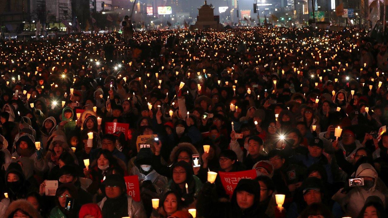 Protests erupt as South Koreans demand president resigns 