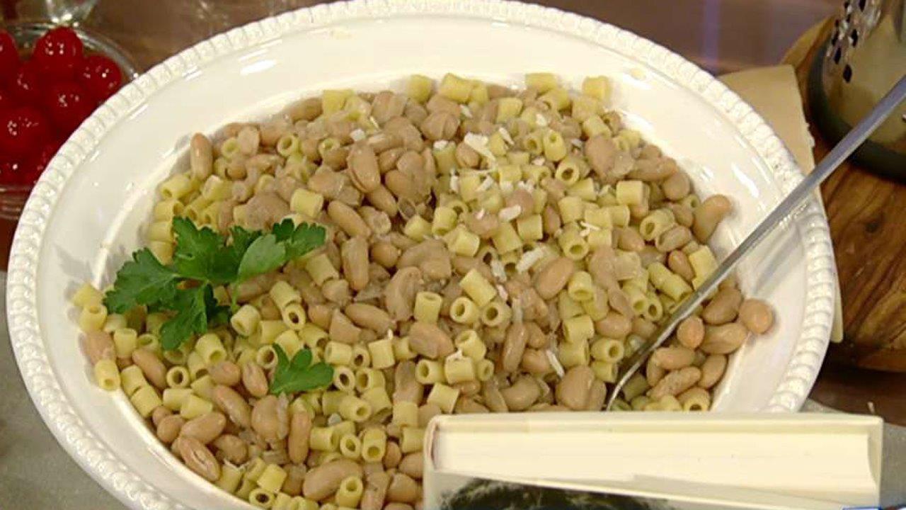 Cooking with 'Friends': Deana Martin's pasta fagioli 