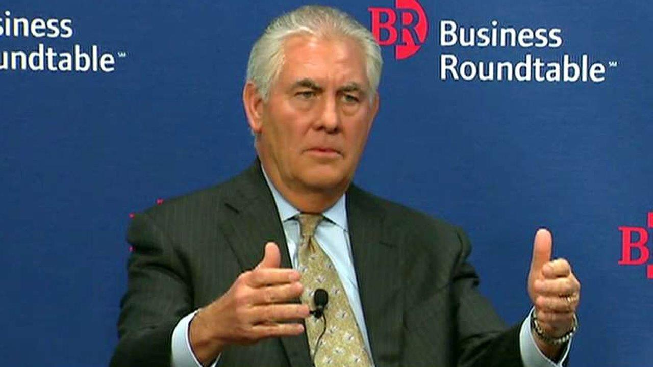 Trump meets with ExxonMobil CEO Rex Tillerson