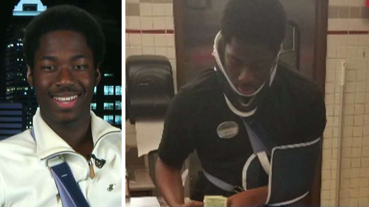 Chick-fil-A employee works through injury, goes viral