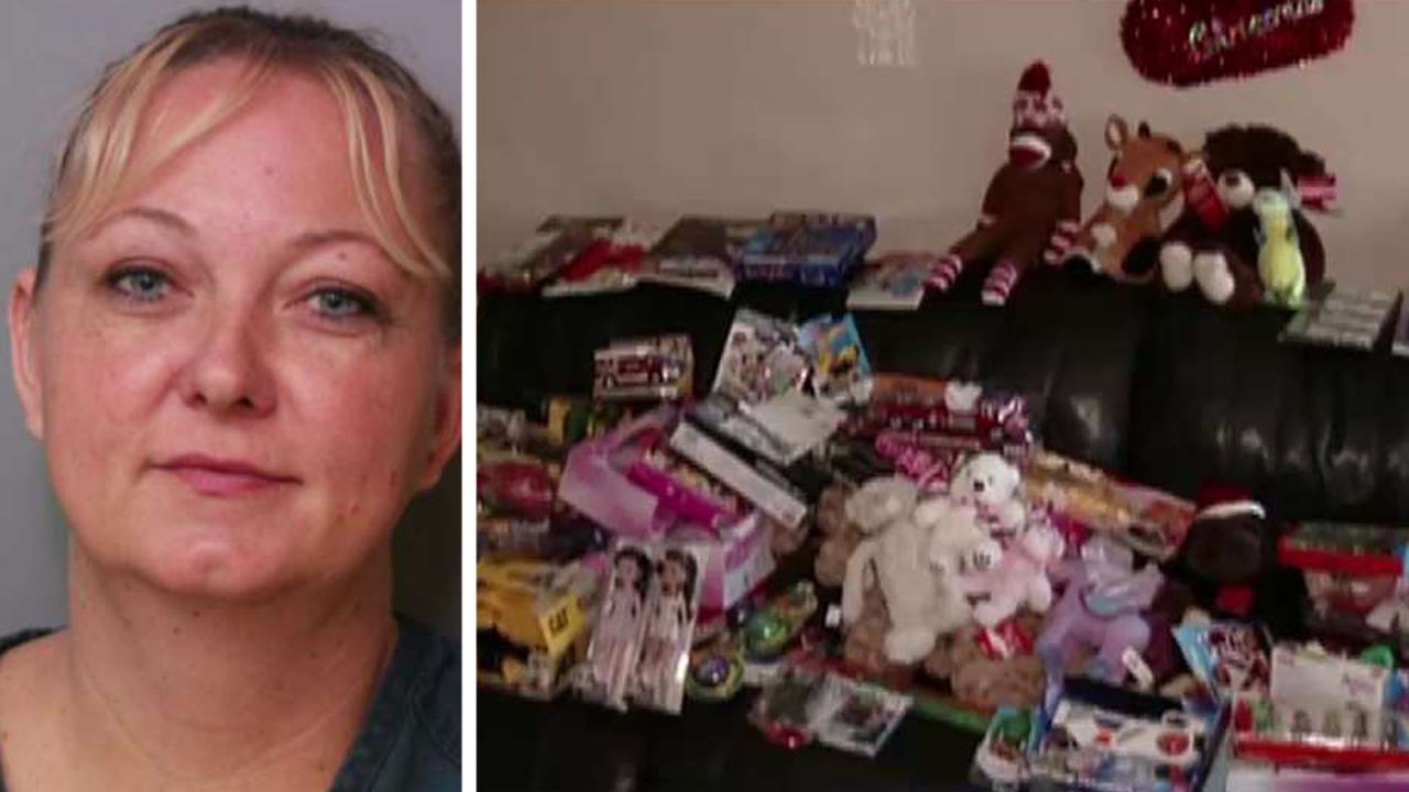 Woman allegedly steals from Toys for Tots