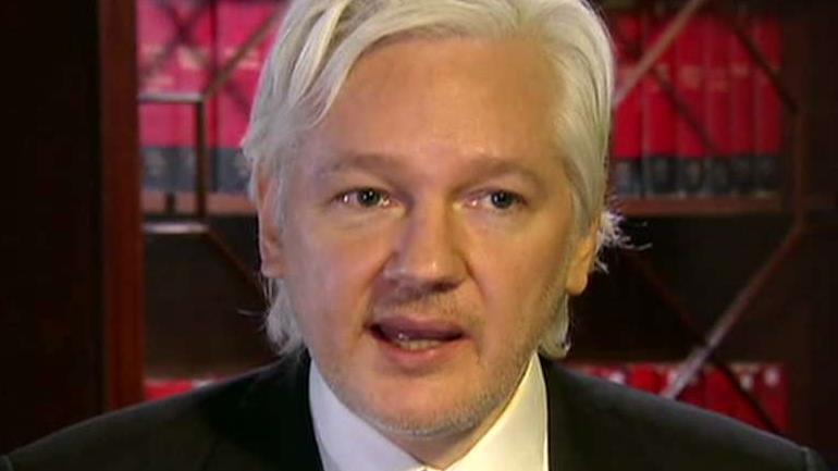 Assange slams Obama administration over WikiLeak probe
