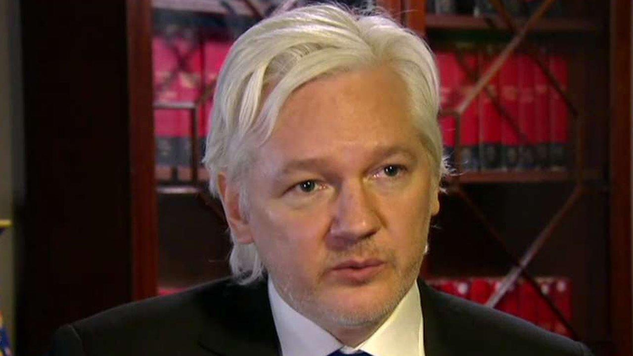 Julian Assange shares advice for the Democratic Party