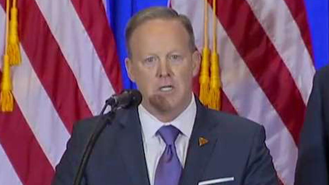 Spicer slams 'outrageous' BuzzFeed report as 'irresponsible'