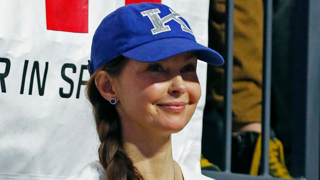 Ashley Judd blasts 'whiteness' of emojis