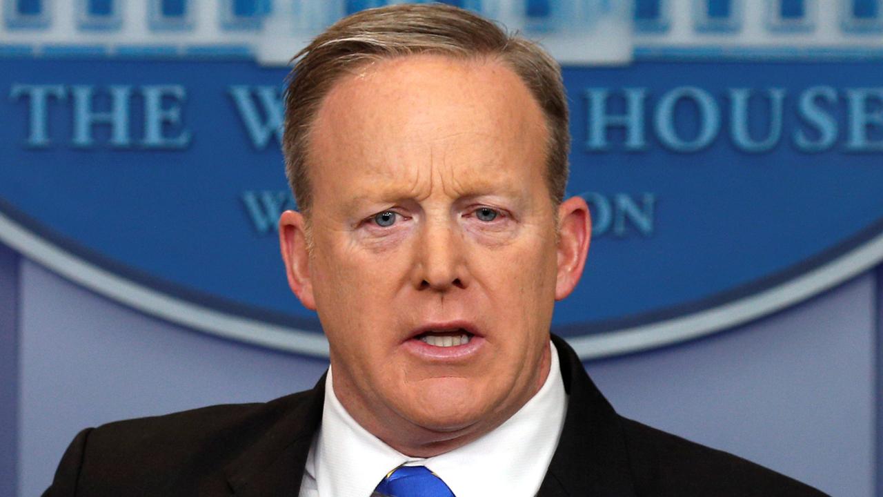 Spicer: Trump has been clear on priorities for SCOTUS pick