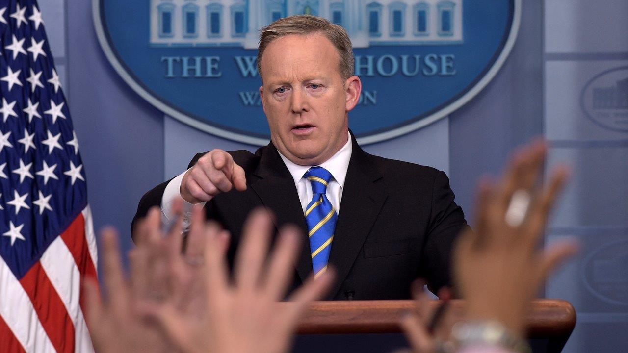 How can WH, press corps get relationship back on track?