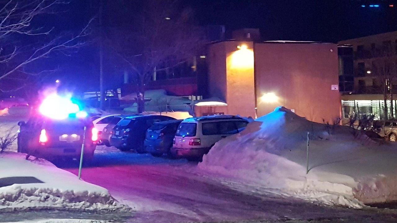 Five dead in Quebec City mosque shooting