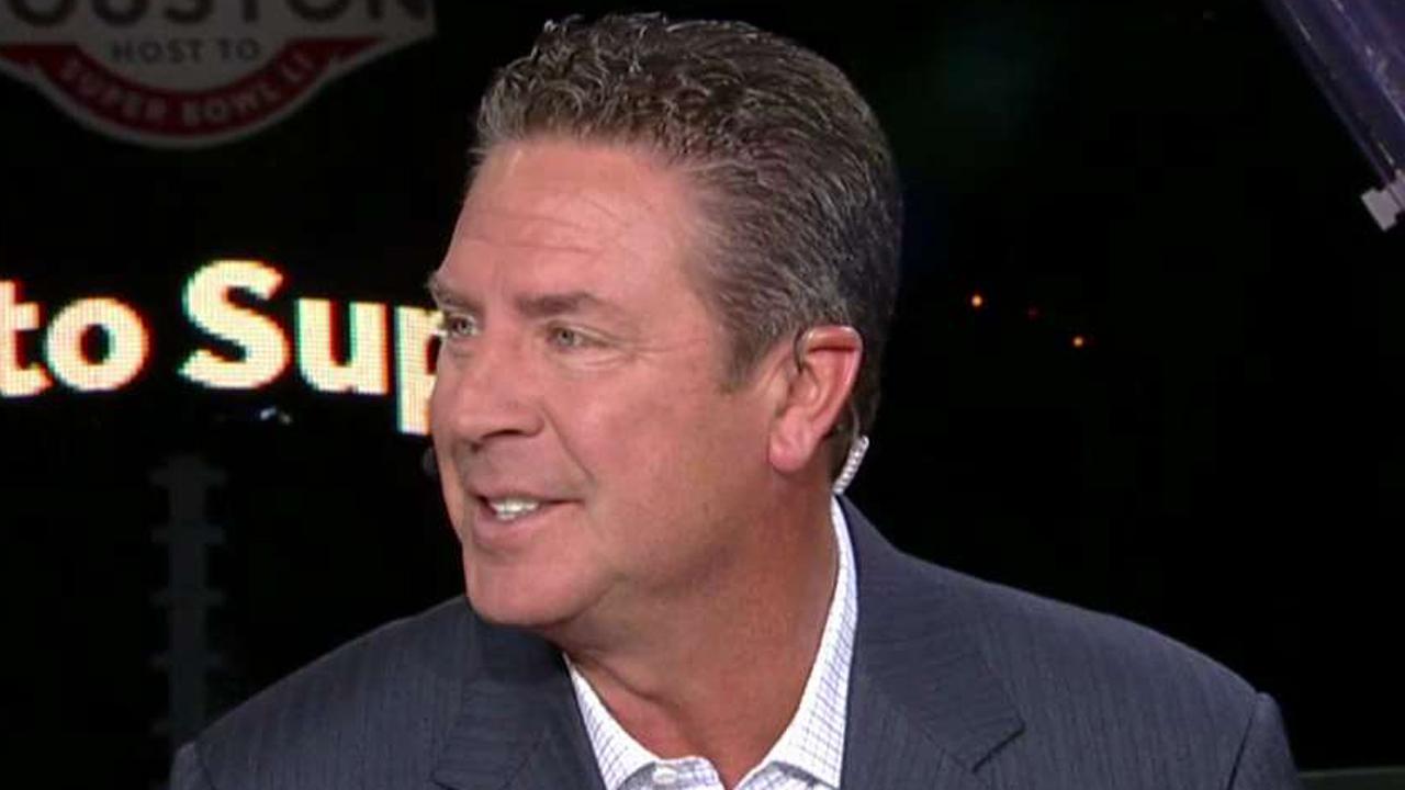 Marino offers advice for this year's Super Bowl teams