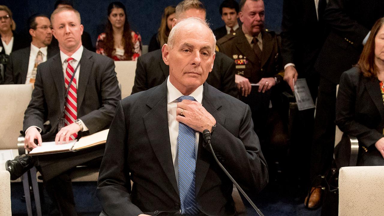 Lawmakers question Kelly over immigration order rollout