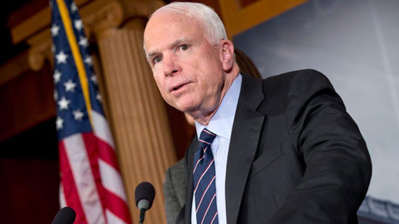 Democrats back Sen. McCain's criticisms of Yemen raid