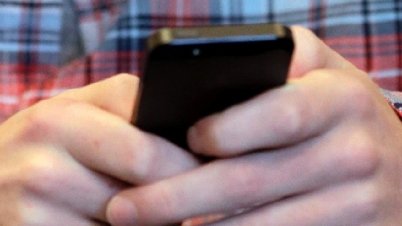 Smartphone apps might secretly leak private information