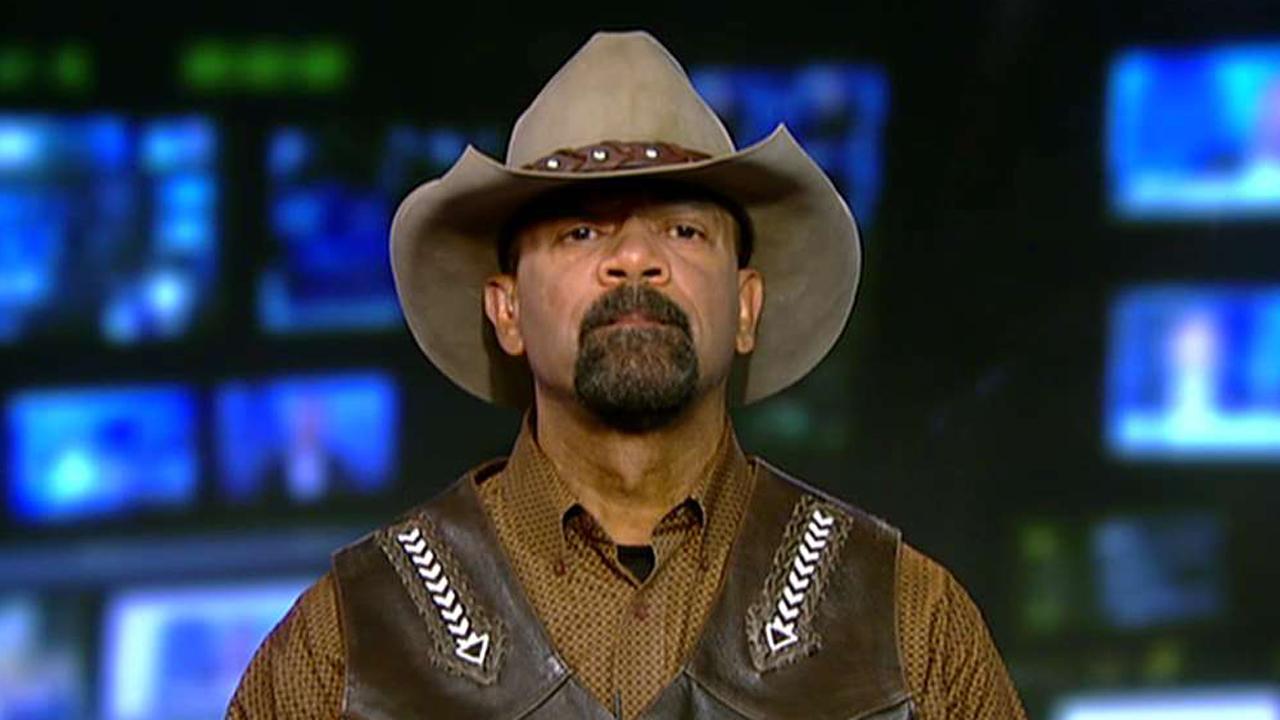 Sheriff Clarke tells conservatives to 'stand and fight'
