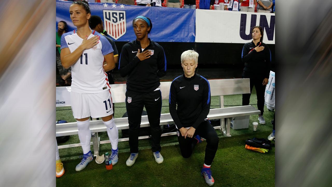 US Soccer orders players to stand for national anthem