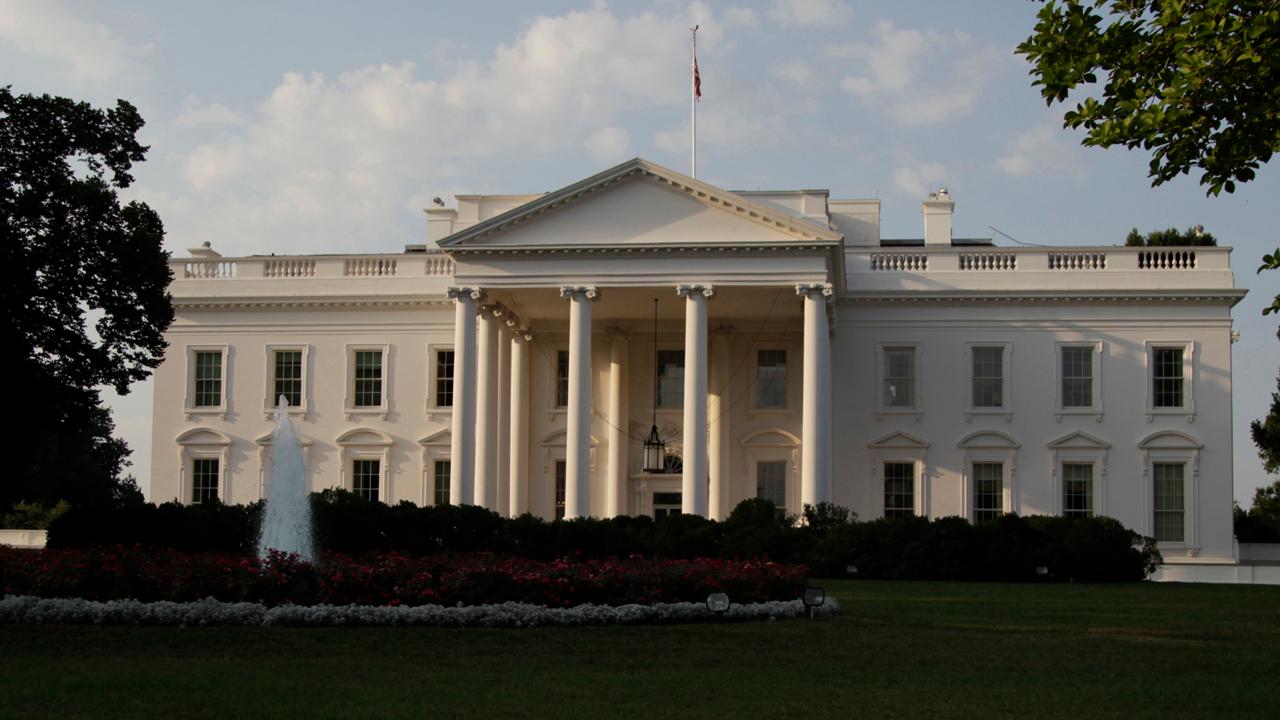 Court documents: White house intruder had letter for Trump