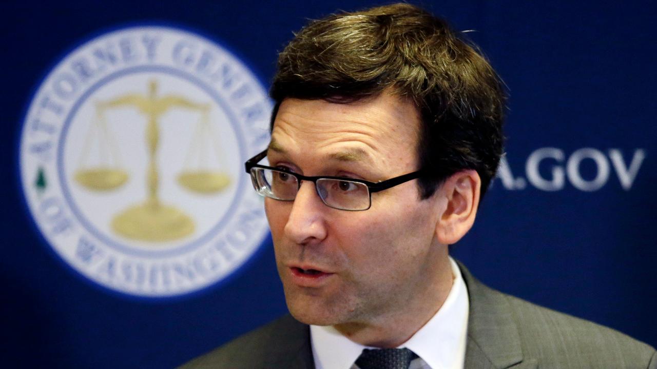 Washington state requests court hearing on travel ban