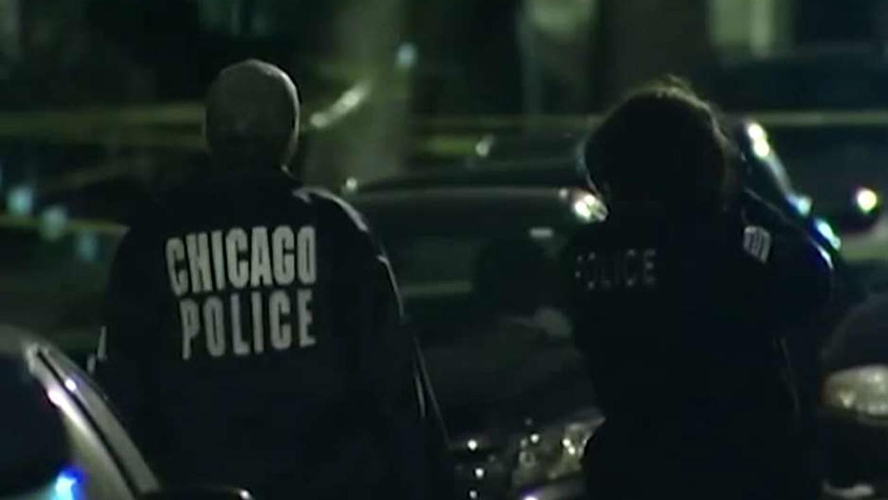 Critics slam lax prosecutions of gun crimes in Chicago
