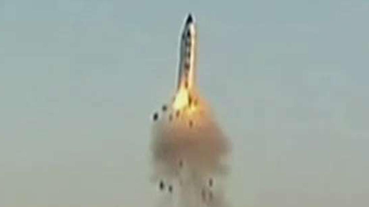 North Korean missile explodes seconds after launch