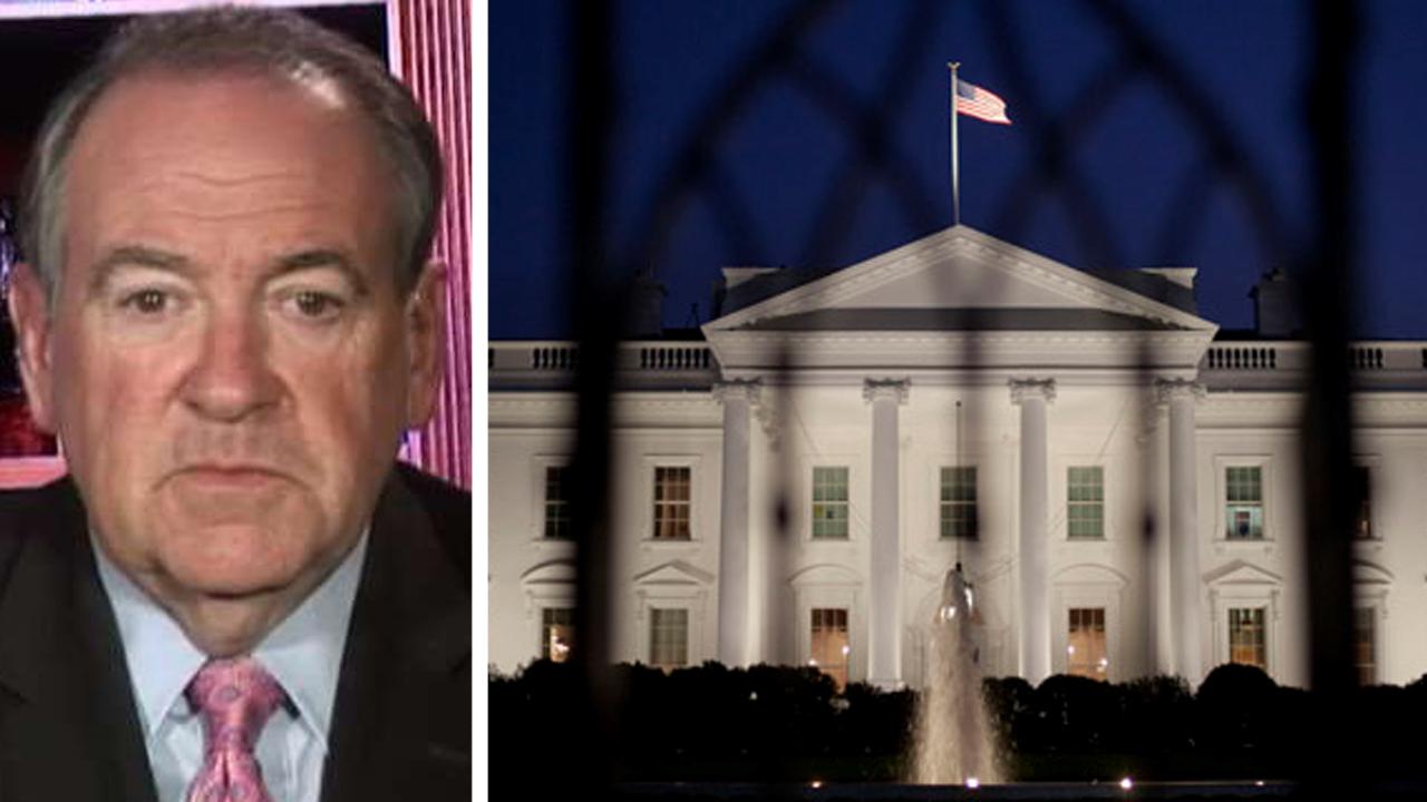 Huckabee: Where's the outrage over illegal leaks?