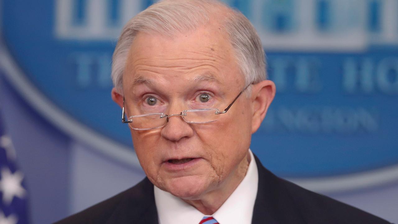 Sessions: Sanctuary cities may see federal dollars withheld