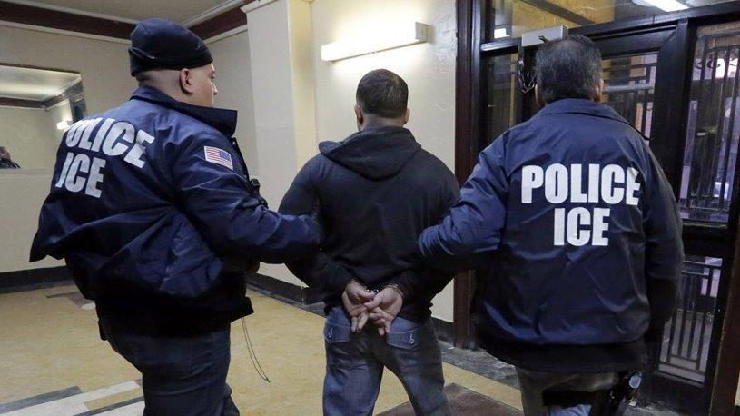 Illegal immigrants warned of ICE raids 