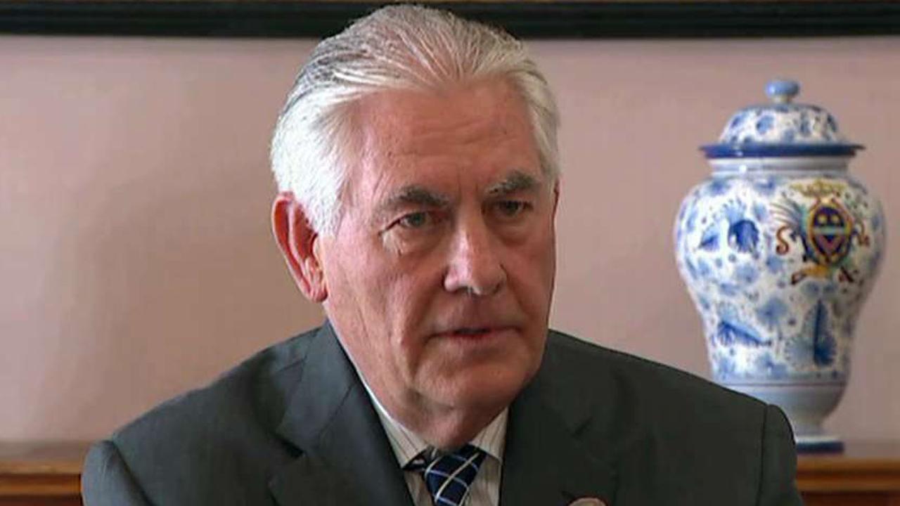 Tillerson lands in Russia amid escalating tensions on Syria