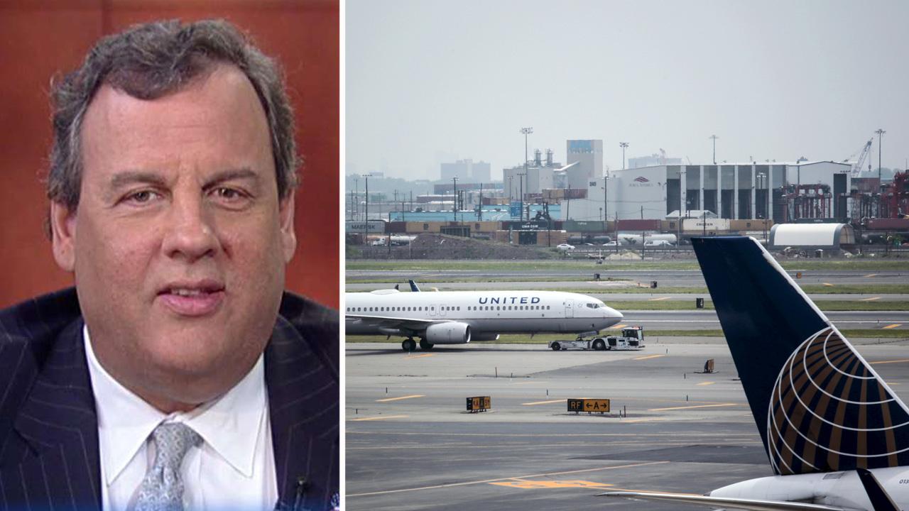 Christie to Trump administration: End airline overbookings