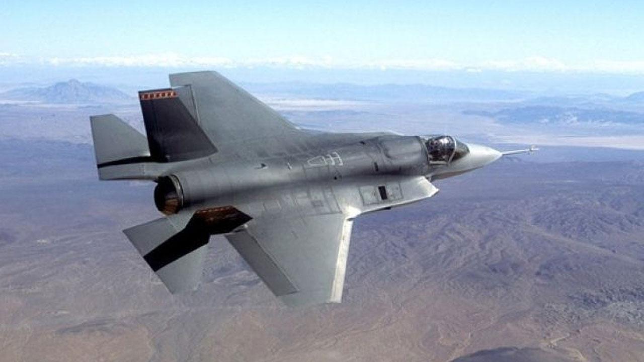 Inside the technologically advanced F-35 fighter jet