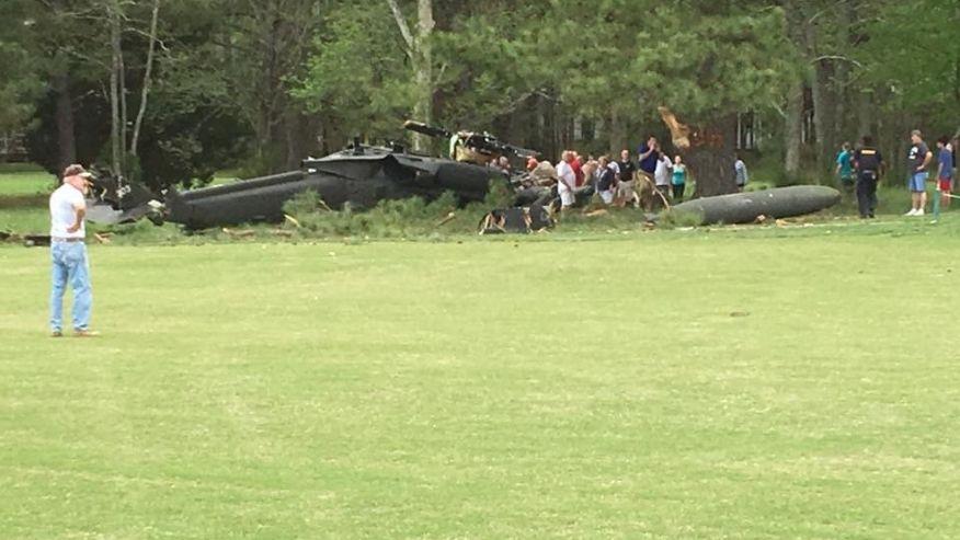 Army Blackhawk helicopter crashes on Maryland golf course