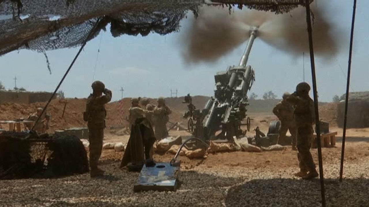 US troops fire heavy artillery operation at ISIS