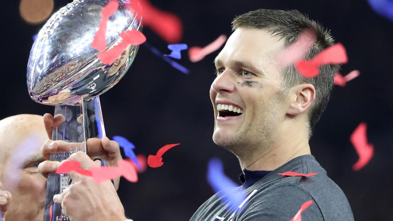 Super Bowl ring given to Tom Brady's mother by Patriots Super Bowl ring given to Tom Brady's mother by Patriots