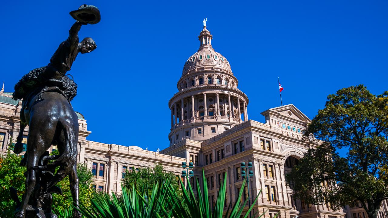 Sanctuary cities bill puts Texas county in tight spot