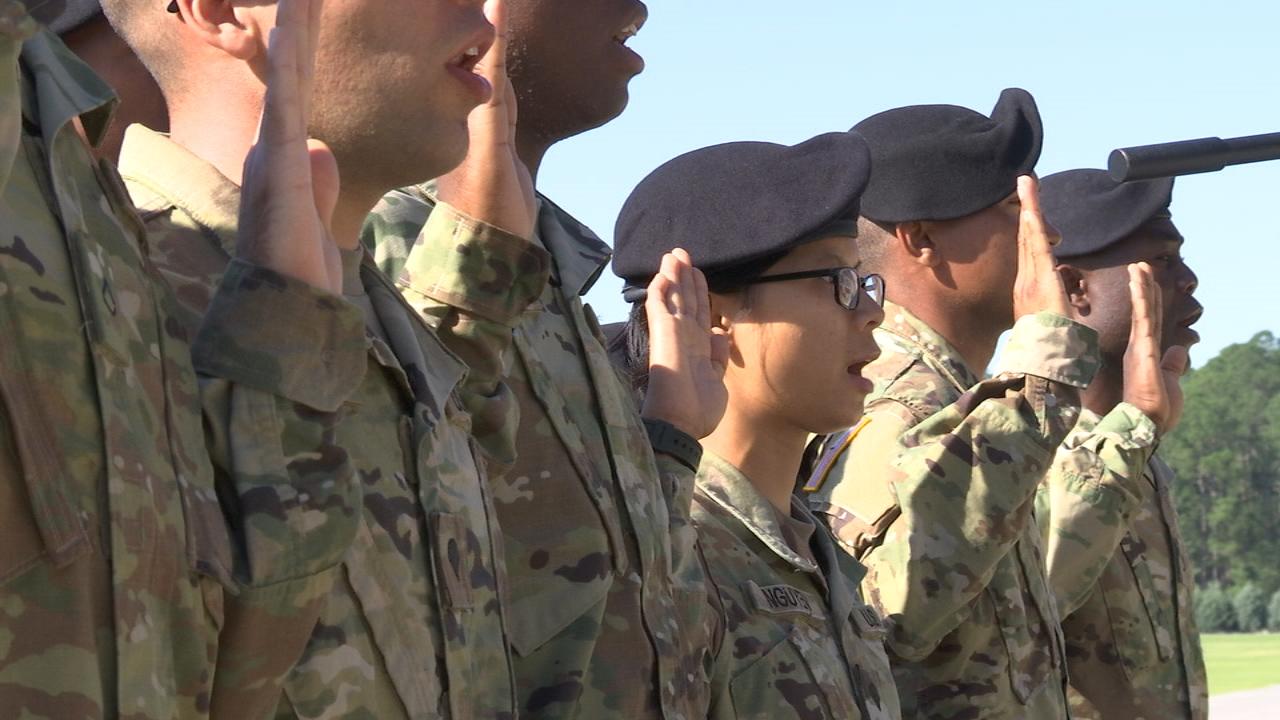 Immigrants pursue dreams of serving in the US Army