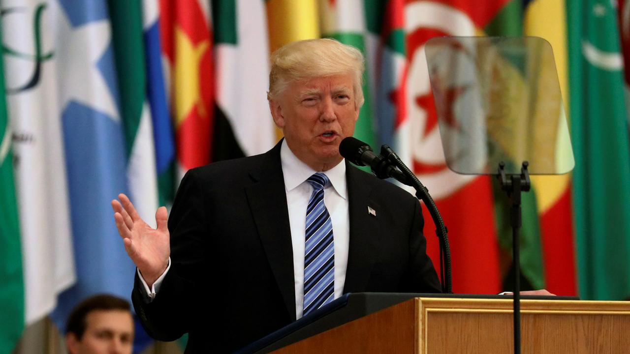 Trump to Muslim world leaders on terrorists: Drive them out