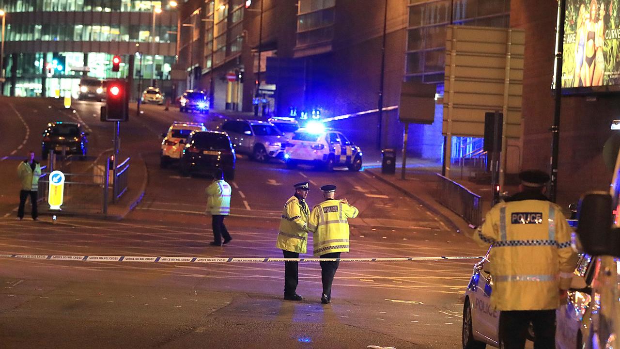 Deadly bomb blast kills concert-goers in the UK