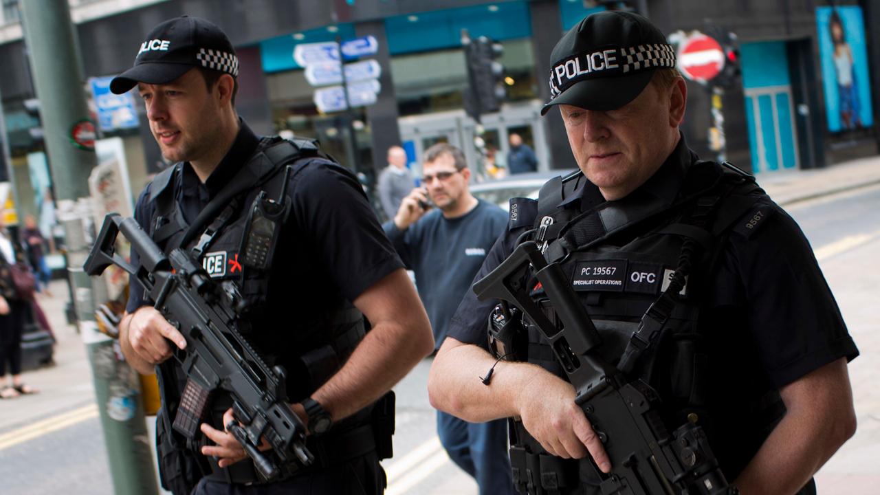 Manchester bombing reignites debate over travel ban 