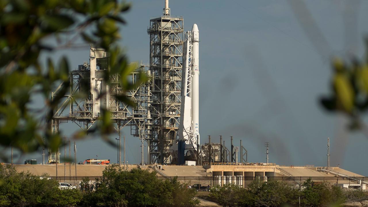 SpaceX cargo ship set to take off for ISS