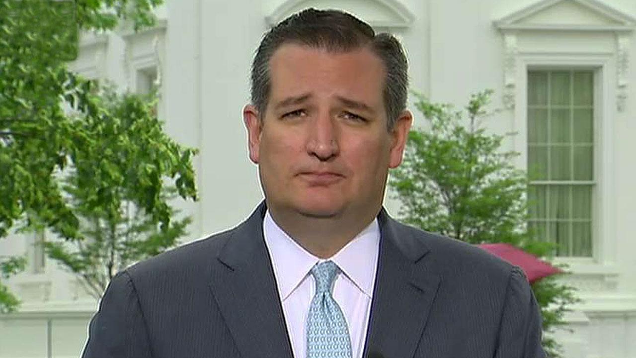 Ted Cruz commends White House for efforts on extreme vetting