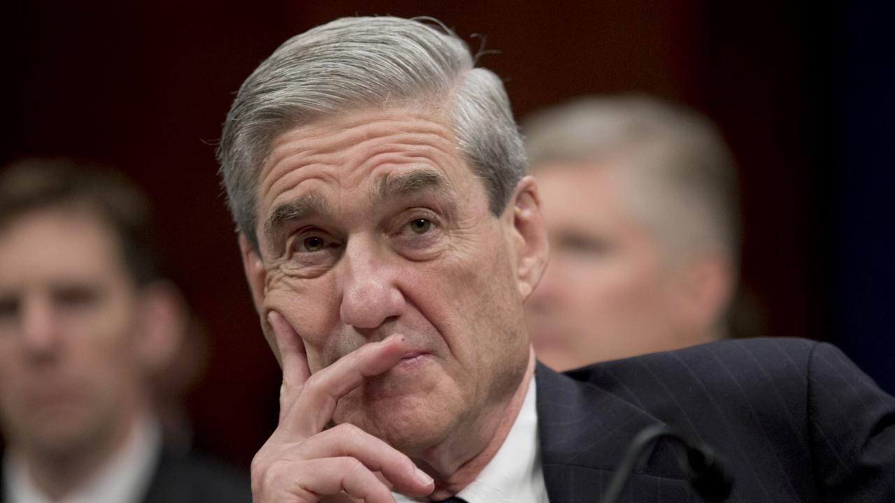 Should Mueller recuse himself from the Trump-Russia inquiry?