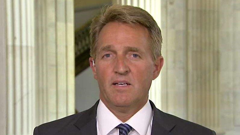Sen Flake menggambarkan bantuan Rep. Scalise setelah memotret