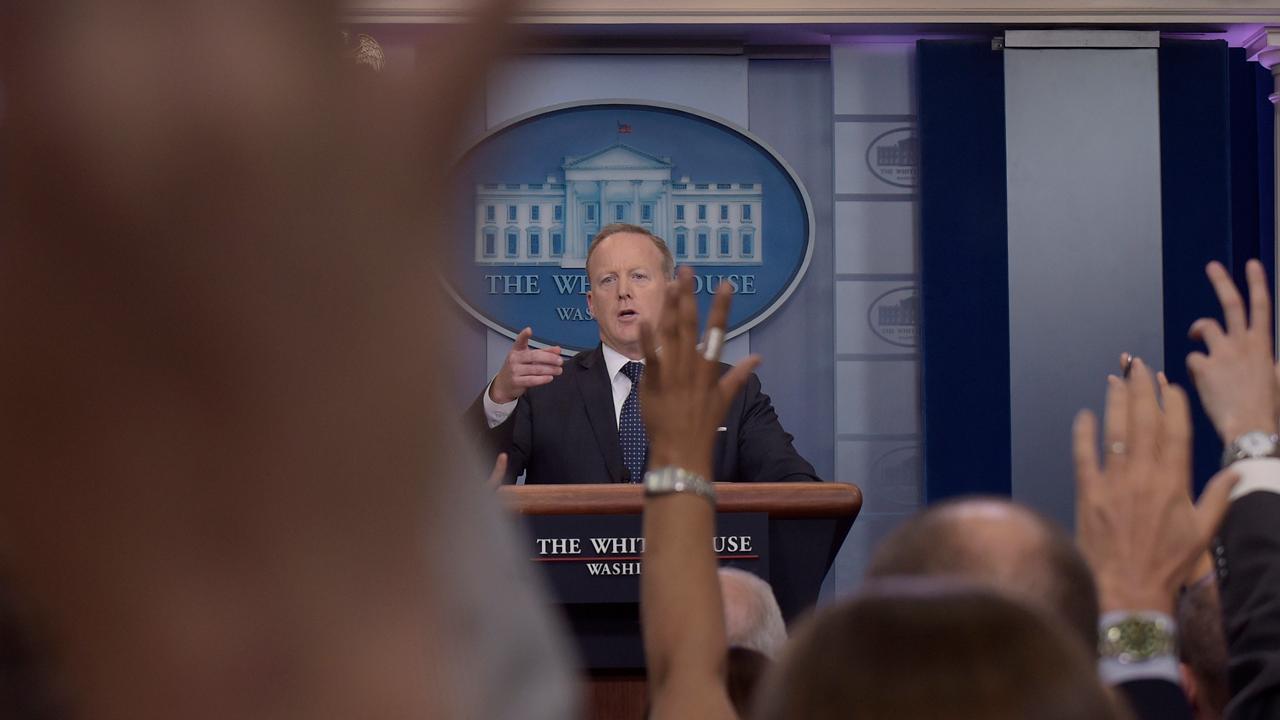 Are on-camera White House press briefings necessary?
