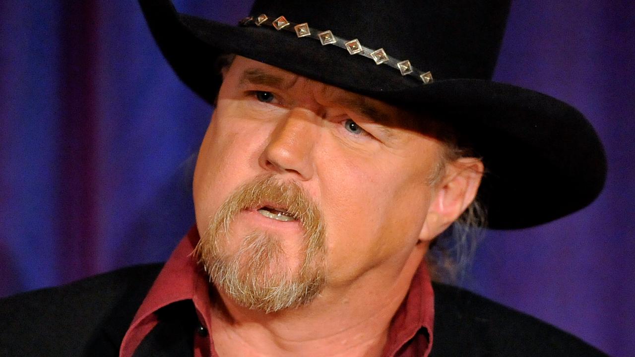 Trace Adkins becomes a 'bad guy'