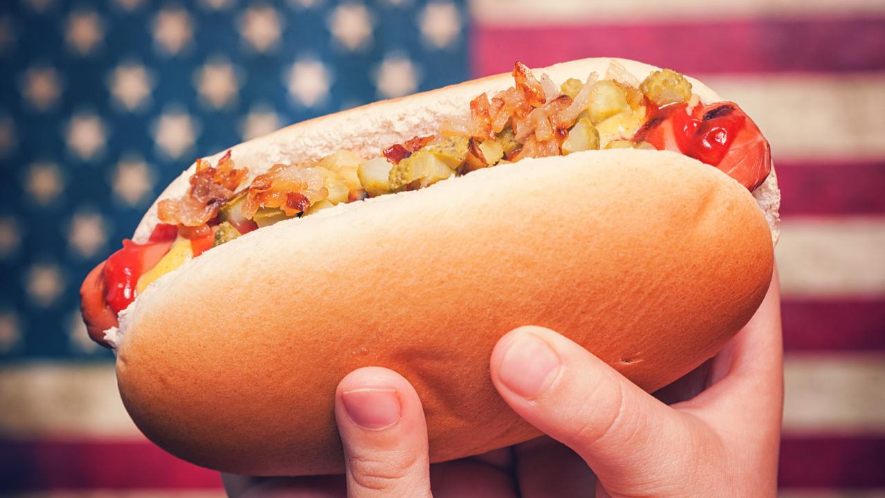 National Hot Dog Day: 5 celebs who love franks as much as you | Fox News