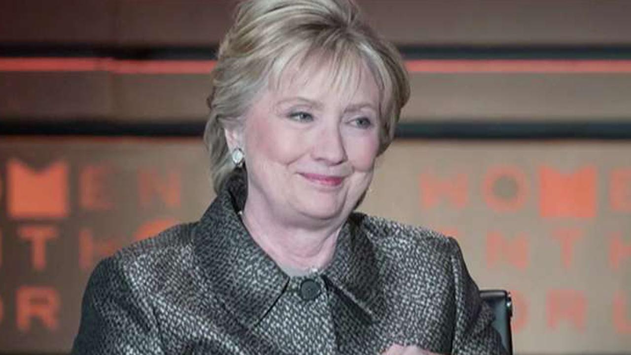 Gedung Putih Tersinggung, DNC Menyalahkan Clinton atas ‘Kolusi’