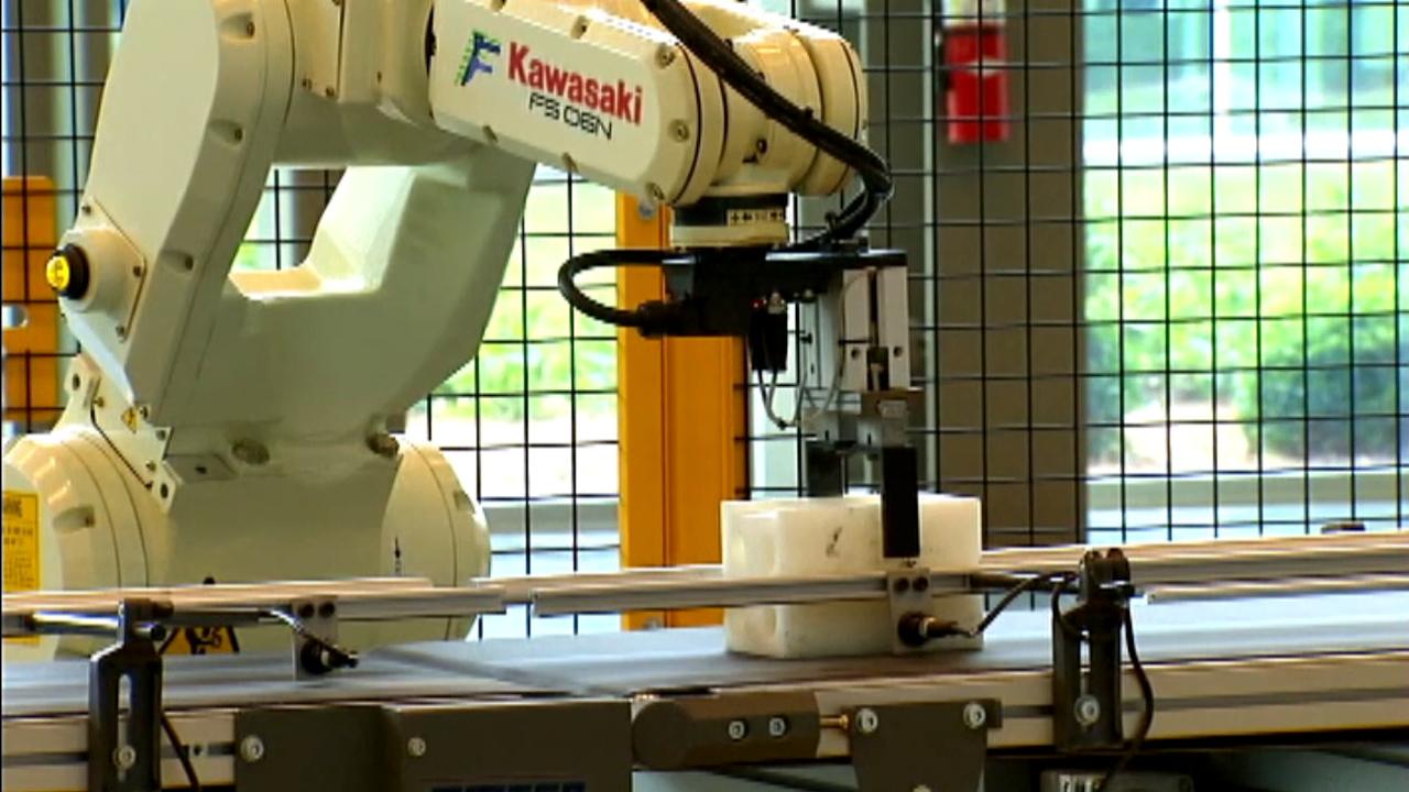 Robots and jobs: How can US workers adapt to automation?