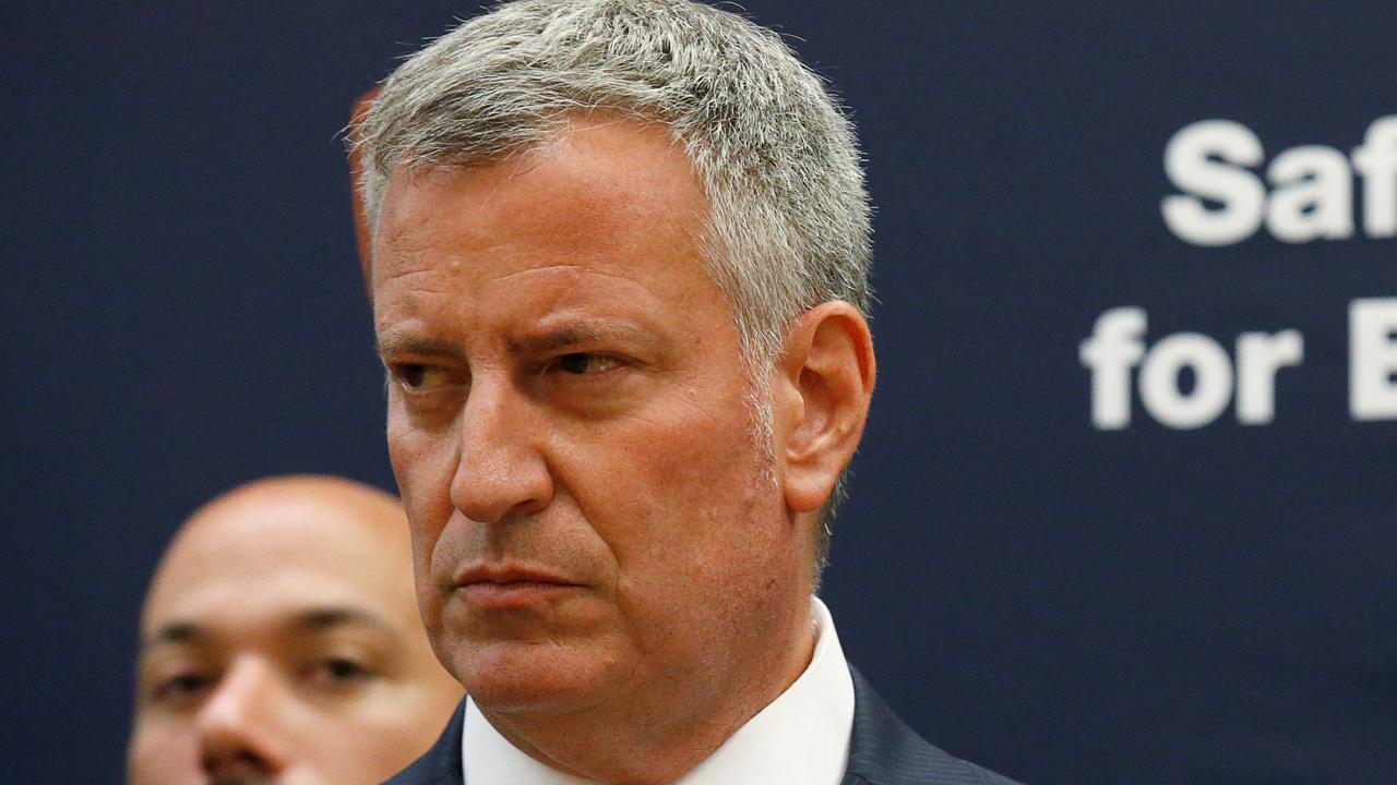 De Blasio skips NYPD ceremony to join G-20 protests