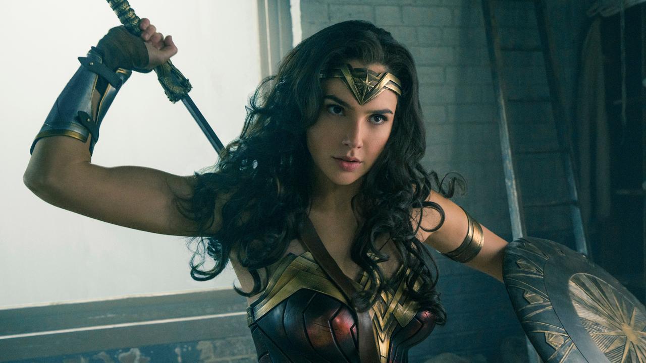'Wonder Woman' lassoes another milestone