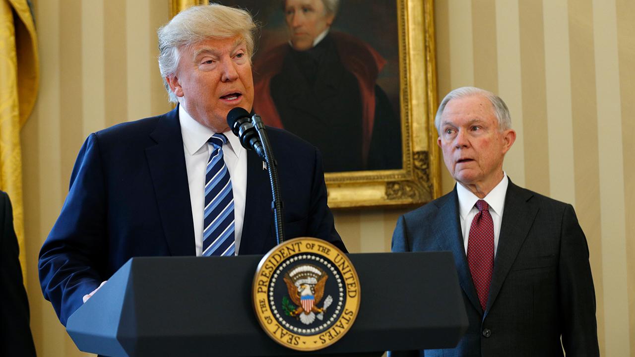 Trump vs Sessions: Trump loyalist in WH doghouse